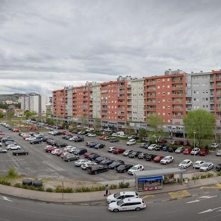 City kvart na dan Podgorica Exteriör bild